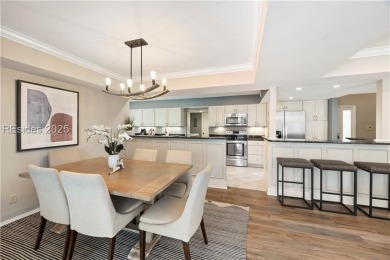 This beautifully updated Fazio Villa offers 3 bedrooms and 3 on Palmetto Dunes Golf Course and Resort in South Carolina - for sale on GolfHomes.com, golf home, golf lot