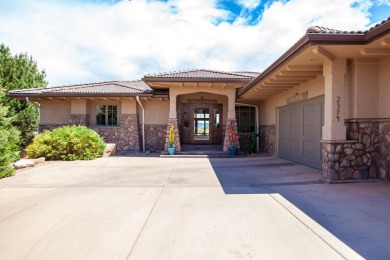 Beautiful custom Ranch style home with walkout lower level. 4198 on The Golf Club At Redlands Mesa in Colorado - for sale on GolfHomes.com, golf home, golf lot