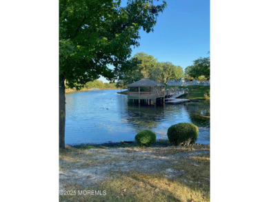 Welcome to the desirable Eton END unit featuring additional on Leisure Village East in New Jersey - for sale on GolfHomes.com, golf home, golf lot