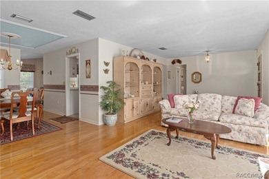 BRING YOUR GOLF CART ! Welcome to sought-after Hampton Hills in on Skyview At Terra Vista Golf and Country Club in Florida - for sale on GolfHomes.com, golf home, golf lot