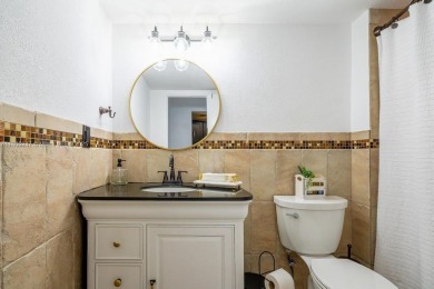 Beautiful and spacious 2-bedroom, 2-bath condo in the desirable on Inverrary Country Club in Florida - for sale on GolfHomes.com, golf home, golf lot