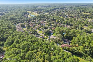 Discover the ideal blend of comfort, style, and affordability in on Julington Creek Golf Club in Florida - for sale on GolfHomes.com, golf home, golf lot