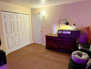 Spacious and beautifully updated duplex featuring 3 bedrooms and on The Oaks At Kincheloe in Michigan - for sale on GolfHomes.com, golf home, golf lot