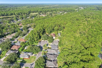 Discover the ideal blend of comfort, style, and affordability in on Julington Creek Golf Club in Florida - for sale on GolfHomes.com, golf home, golf lot
