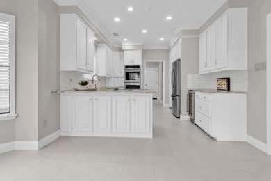 This beautifully updated home strikes that perfect balance on Hide-A-Way Lake Golf Course in Texas - for sale on GolfHomes.com, golf home, golf lot