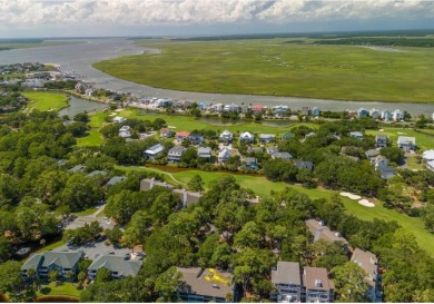 Newly remodeled and freshly updated 2BR/2BA condo on Edisto on The Plantation Course At Edisto in South Carolina - for sale on GolfHomes.com, golf home, golf lot