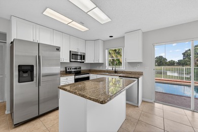 SELLERS MOTIVATED......EXCELLENT SCHOOL ZONES..Beautiful on Greenview Cove Golf Club in Florida - for sale on GolfHomes.com, golf home, golf lot