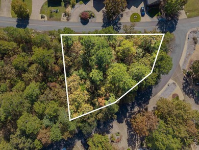 Beautiful ~1/2 acre corner lot, right next to the Isabella golf on Isabella Golf Course  in Arkansas - for sale on GolfHomes.com, golf home, golf lot