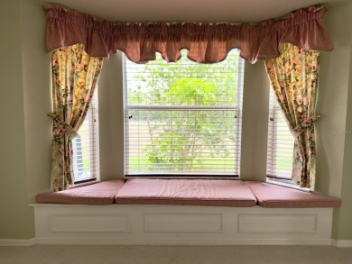 Welcome to this desirable end-unit villa in the vibrant 55+ golf on Heritage Pines Country Club in Florida - for sale on GolfHomes.com, golf home, golf lot