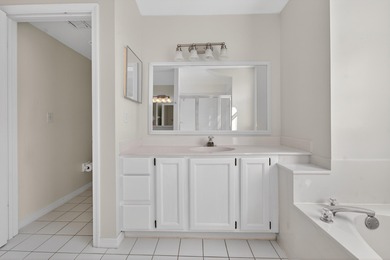 SELLERS MOTIVATED......EXCELLENT SCHOOL ZONES..Beautiful on Greenview Cove Golf Club in Florida - for sale on GolfHomes.com, golf home, golf lot