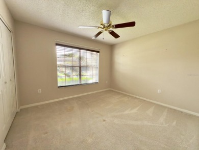 Welcome to this desirable end-unit villa in the vibrant 55+ golf on Heritage Pines Country Club in Florida - for sale on GolfHomes.com, golf home, golf lot