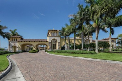 Come and enjoy resort style living in Gran Paradiso!
Welcome to on Plantation Golf and Country Club in Florida - for sale on GolfHomes.com, golf home, golf lot