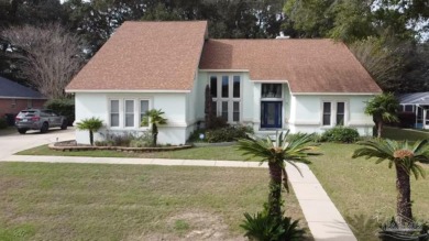 Beautiful & Unique Former 'American Dream Home' on Marcus Pointe on Marcus Pointe Golf Club in Florida - for sale on GolfHomes.com, golf home, golf lot