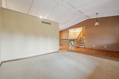 First time on the market! This long-loved, one-owner tri-level on Thunder Hills Country Club in Iowa - for sale on GolfHomes.com, golf home, golf lot