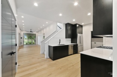 Open Thursday and Saturday 12-3! 5.49% Fixed Rate available with on Boise Ranch Golf Course, Inc. in Idaho - for sale on GolfHomes.com, golf home, golf lot