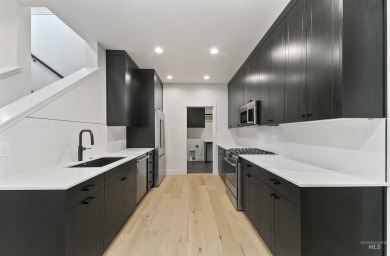 Open Thursday and Saturday 12-3! 5.49% Fixed Rate available with on Boise Ranch Golf Course, Inc. in Idaho - for sale on GolfHomes.com, golf home, golf lot