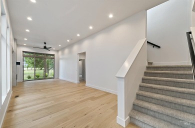 Open Thursday and Saturday 12-3! 5.49% Fixed Rate available with on Boise Ranch Golf Course, Inc. in Idaho - for sale on GolfHomes.com, golf home, golf lot
