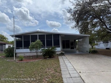 ***Seller is motivated/looking for offers**** All freshned up on Brookridge Country Club in Florida - for sale on GolfHomes.com, golf home, golf lot