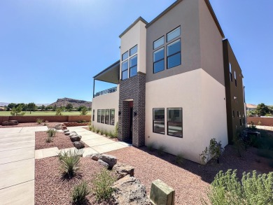 Newly Completed Nightly Rental on Bloomington Golf Course! on Bloomington Country Club in Utah - for sale on GolfHomes.com, golf home, golf lot