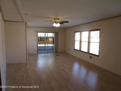 ***Seller is motivated/looking for offers**** All freshned up on Brookridge Country Club in Florida - for sale on GolfHomes.com, golf home, golf lot