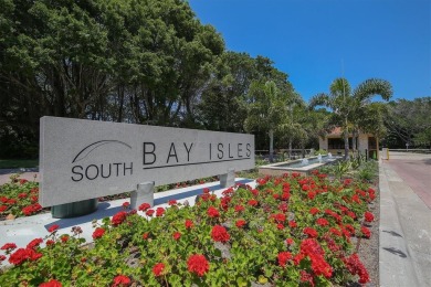 One or more photo(s) has been virtually staged. Full on Longboat Key Golf Club Resort in Florida - for sale on GolfHomes.com, golf home, golf lot