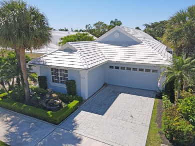 Welcome home to this beautiful 3-bed, 2.5-bath pool home in the on Mayacoo Lakes Country Club in Florida - for sale on GolfHomes.com, golf home, golf lot
