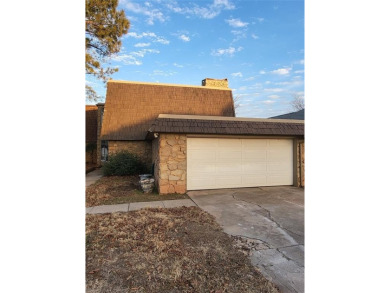 Check out this diamond in the rough! Looks like a duplex but on The Greens Country Club in Oklahoma - for sale on GolfHomes.com, golf home, golf lot