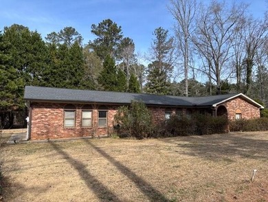 Welcome to this well-built 2 bedroom, 2 bath brick home located on Belle Meade Country Club in Georgia - for sale on GolfHomes.com, golf home, golf lot