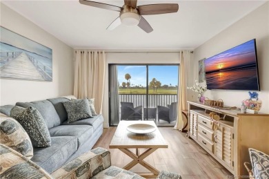 Beautifully updated 1BD/1.5BA condo in Inlet Village with lake on Ocean Club At the Hutchinson Island Beach Resort in Florida - for sale on GolfHomes.com, golf home, golf lot