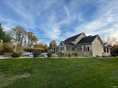 Located on Heron Creek Golf Course, this home is a must-see! on Heron Creek Golf Club in Indiana - for sale on GolfHomes.com, golf home, golf lot