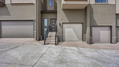 Builder Blowout - Last 3 Homes at The Peaks, Redlands Mesa ? on The Golf Club At Redlands Mesa in Colorado - for sale on GolfHomes.com, golf home, golf lot
