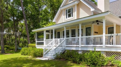 Welcome to your charming coastal cottage! This delightful on Haig Point Golf Club in South Carolina - for sale on GolfHomes.com, golf home, golf lot