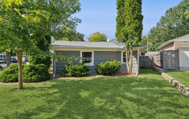 Fantastic ranch home across the street from Reid Golf Course! on Reid Golf Course in Wisconsin - for sale on GolfHomes.com, golf home, golf lot