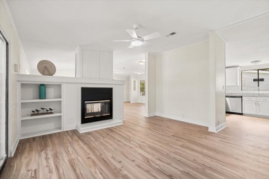 SELLER MOTIVATED. SELLER WILL REPLACE ROOF WITH REASONABLE OFFER on Zellwood Station Country Club in Florida - for sale on GolfHomes.com, golf home, golf lot