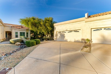 Welcome to this charming townhome featuring 2 bedrooms and a on Westbrook Village Golf Club in Arizona - for sale on GolfHomes.com, golf home, golf lot