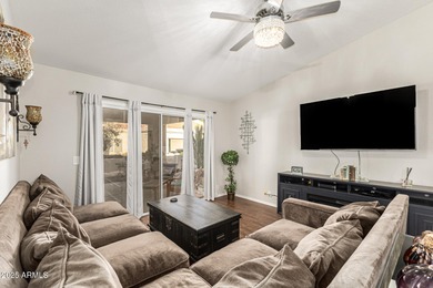 Welcome to this charming townhome featuring 2 bedrooms and a on Westbrook Village Golf Club in Arizona - for sale on GolfHomes.com, golf home, golf lot