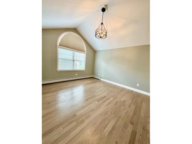 ''I'm excited about this condo, and you will be too!''
Step on Willowdale Golf Club in Maine - for sale on GolfHomes.com, golf home, golf lot