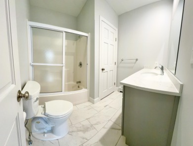 ''I'm excited about this condo, and you will be too!''
Step on Willowdale Golf Club in Maine - for sale on GolfHomes.com, golf home, golf lot