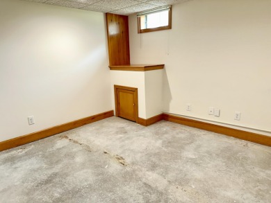 ''I'm excited about this condo, and you will be too!''
Step on Willowdale Golf Club in Maine - for sale on GolfHomes.com, golf home, golf lot