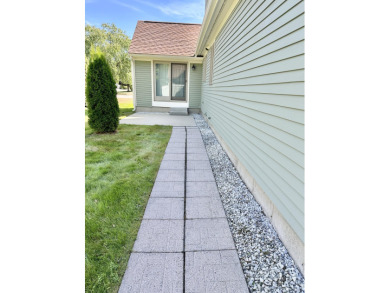 ''I'm excited about this condo, and you will be too!''
Step on Willowdale Golf Club in Maine - for sale on GolfHomes.com, golf home, golf lot