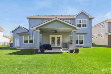 This stunning, custom-built home features both a primary and on Hunters Point Golf Club in Idaho - for sale on GolfHomes.com, golf home, golf lot