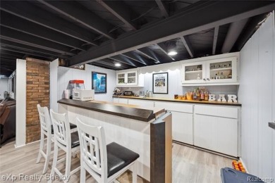 This charming ranch that's move-in ready  packed with features on Maple Lane Golf Club in Michigan - for sale on GolfHomes.com, golf home, golf lot