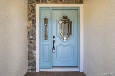 Better than brand new! Totally renovated 3/2 in desirable Citrus on Citrus Hills Golf Club in Florida - for sale on GolfHomes.com, golf home, golf lot