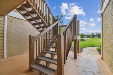Spacious END UNIT with 3 bedrooms and 2 full bathrooms WITH A on Hunters Green Country Club in Florida - for sale on GolfHomes.com, golf home, golf lot
