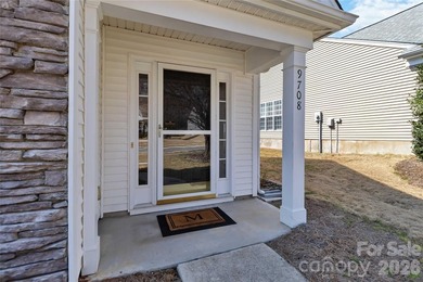Bring your fussiest buyer! Pristine condition, renovated kitchen on Highland Creek Golf Club in North Carolina - for sale on GolfHomes.com, golf home, golf lot