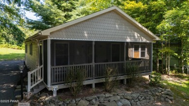 Charming ranch home in The Hideout offering a bright, open floor on The Hideout Golf in Pennsylvania - for sale on GolfHomes.com, golf home, golf lot