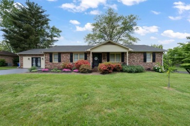 You can't beat this location! Welcome to 227 Saint Albans Drive- on Indian Hills Country Club, Inc in Kentucky - for sale on GolfHomes.com, golf home, golf lot