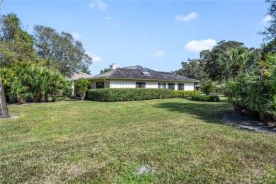 Modern yet timeless Bent Pine Villa offering 3bd/3ba, white oak on Bent Pine Golf Club in Florida - for sale on GolfHomes.com, golf home, golf lot