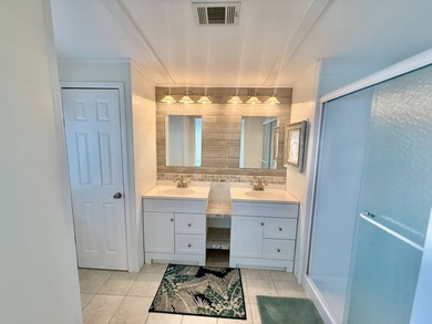 Home is located in Water Oak Country Club Estates in Lady Lake on Water Oak Country Club Estates in Florida - for sale on GolfHomes.com, golf home, golf lot