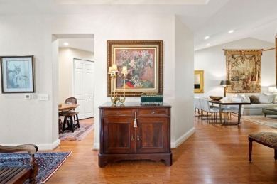 Gated in beautiful MISSION LAKES AT OAKBRIDGE! This 3 bedroom, 2 on Grasslands Golf and Country Club in Florida - for sale on GolfHomes.com, golf home, golf lot